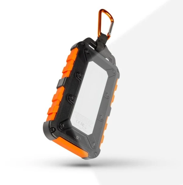 Xtorm Solar Charger Black/Orange (1 Review) - Afbeelding 2